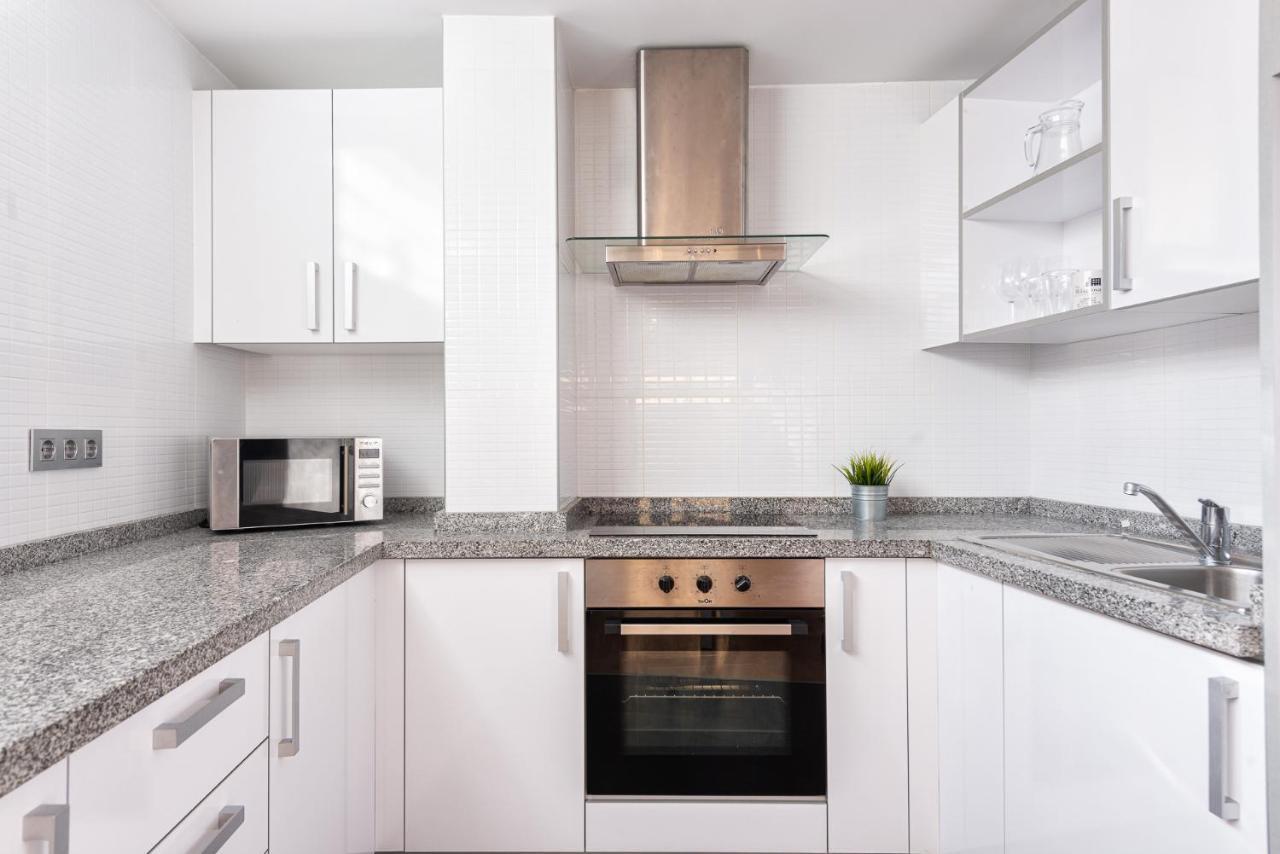 Apartamentos Globus By Be อาลิกันเต ภายนอก รูปภาพ