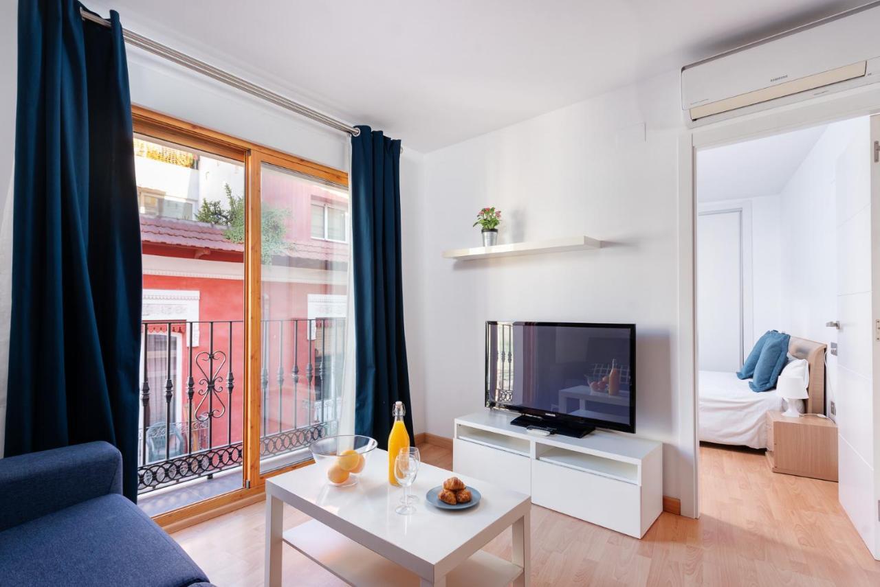Apartamentos Globus By Be อาลิกันเต ภายนอก รูปภาพ