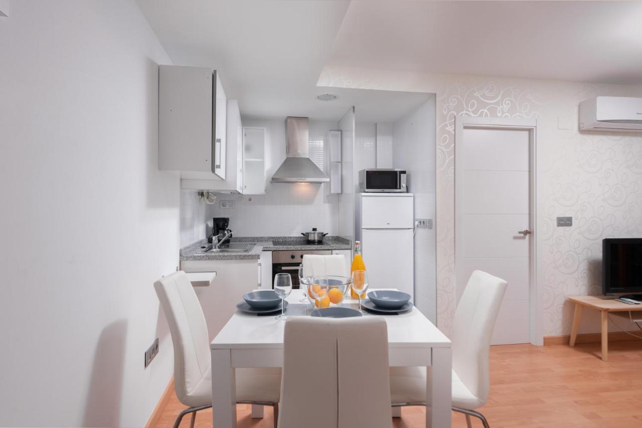 Apartamentos Globus By Be อาลิกันเต ภายนอก รูปภาพ